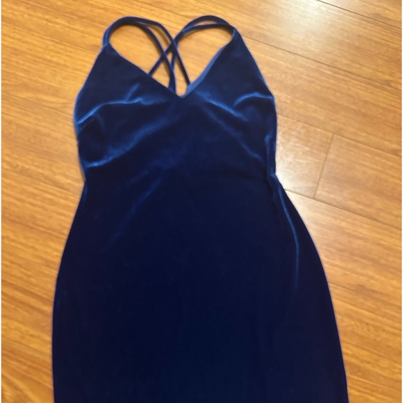 Windsor Dresses Windsor Velvet Party Dress Poshmark